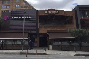 Proyecto de expansión de marcas Corral Gourmet y Taco Bell - Concreto y Acabado