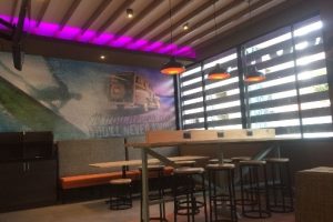 Proyecto de expansión de marcas Corral Gourmet y Taco Bell - Concreto y Acabado